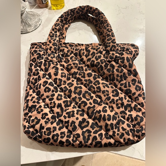 🐆Leopard Print Quilted Tote Bag - Picture 2 of 6